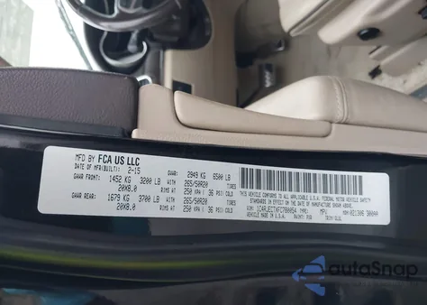 2015 Jeep Grand Cherokee Overland z USA, uszkodzony, nr VIN 1C4RJECTXFC780054